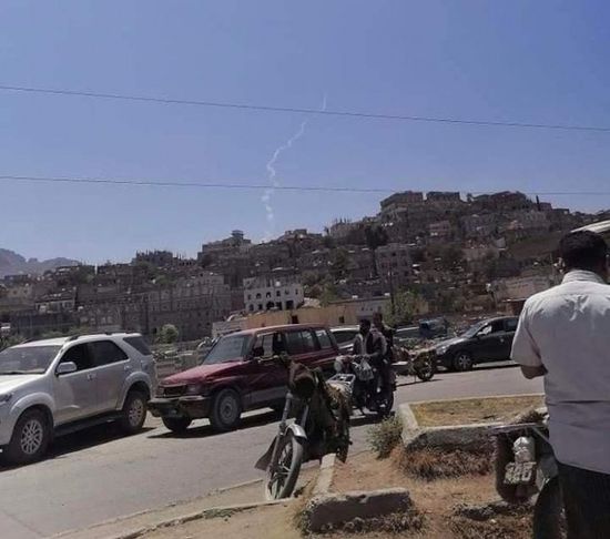 انفجار هائل في إب جراء فشل إطلاق صاروخ حوثي