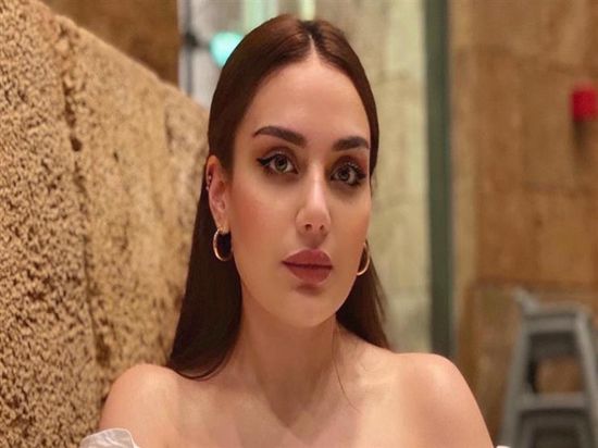 نجلة هيفاء وهبي تتلقى لقاح كورونا في الكويت (فيديو)