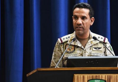 "الحوثيون ارتكبوا انتهاكًا بشعًا".. التحالف ينقل 160 مهاجرًا جوًا