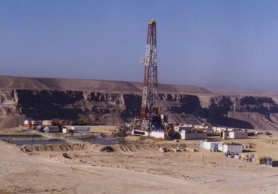 بعد انقطاعها لساعات.. انتظام خدمات الاتصالات في حضرموت