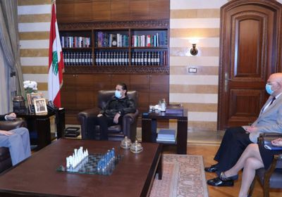 الحريري يستقبل سفير مصر في لبنان لمناقشة العلاقات الثنائية