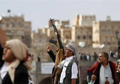 تجنيد موظفي ريف إب.. حيلة الحوثيين نحو "إغراق الجبهات"