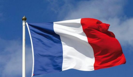 فرنسا تفرض الإغلاق التام لمدة شهر في باريس