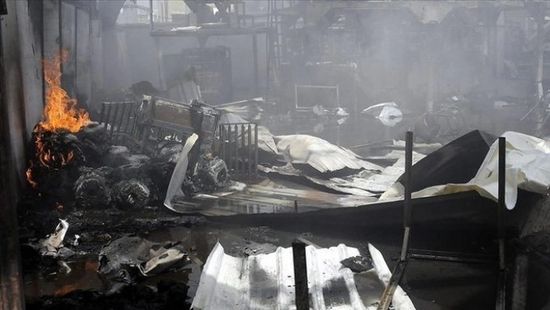 إقرار حوثي بانفراد "المشهد العربي" وحرق مركز اللاجئين