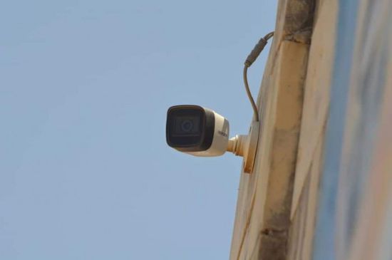 شرطة سقطرى تنشر كاميرات مراقبة لتعزيز الأمن