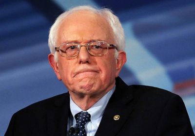  ساندرز يطالب الكونجرس بمواجهة لوبي شركات الأدوية