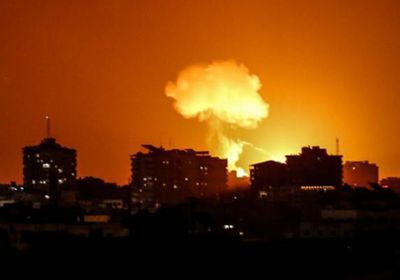 طائرات إسرائيلية تقصف مواقع عسكرية في غزة