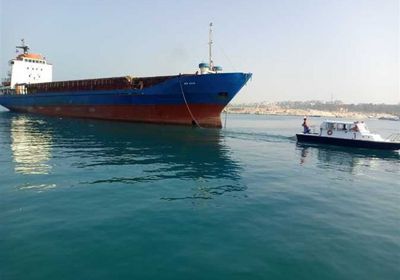 مصر.. إغلاق ميناء العريش بسبب الطقس السيء