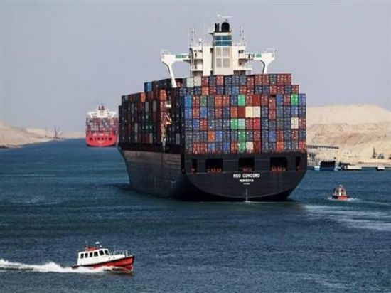 هيئة قناة السويس: سيتم استئناف الملاحة تدريجيا عقب تعويم سفينة الحاويات البنمية