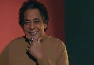 محمد منير يكشف حقيقة عدم رغبته في الزواج والإنجاب (فيديو)