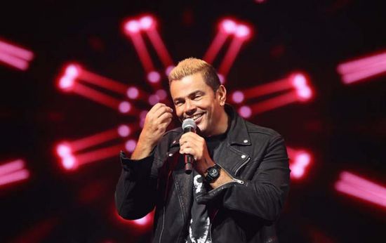 عمرو دياب ينشر صور حفله بالشيخ زايد