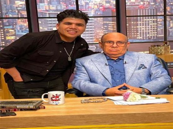 أول تعليق لـ عمر كمال بعد صورته مع الشيخ مبروك عطية