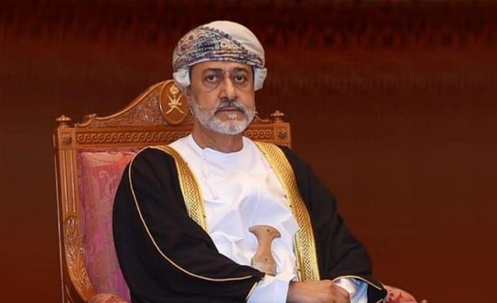 سلطان عمان يعزي الشيخ محمد بن راشد في وفاة شقيقه