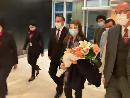 ماجدة الرومي تصل القاهرة استعدادًا لحفلها بقصر القبة