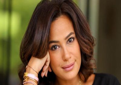 هند صبري تعلن إصابتها بكورونا