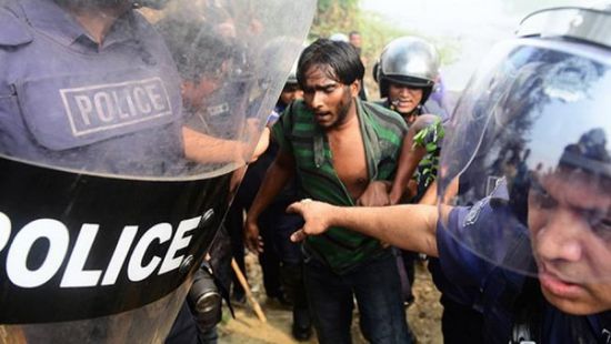 مصرع 4 أشخاص في اشتباكات بين الشرطة ومحتجين في بنغلاديش