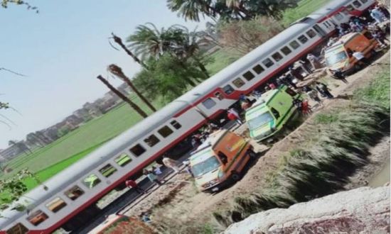  فيديو يرصد اللحظات المروعة لاصطدام قطاري الصعيد في مصر (شاهد)