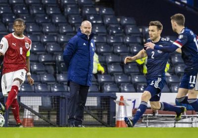 مدرب اسكتلندا بعد التعادل مع النمسا: لا نقبل الهزيمة