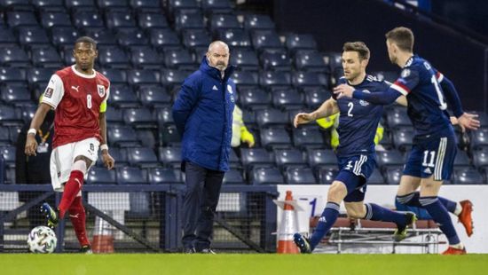 مدرب اسكتلندا بعد التعادل مع النمسا: لا نقبل الهزيمة