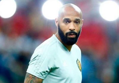 هنري يغلق صفحاته على وسائل التواصل الاجتماعي اعتراضا على العنصرية