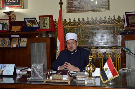  الأوقاف المصرية تخصص مساعدات عاجلة لمنكوبي حادث قطاري سوهاج