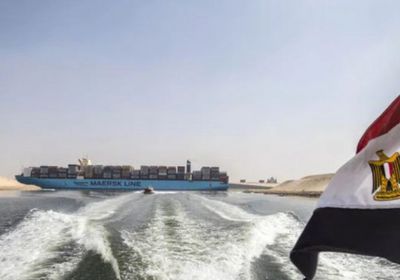 قناة السويس تتجه للمطالبة بتعويضات من السفينة البنمية