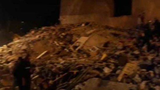 3 وفيات و22 مصابًا في انهيار عقار بمصر