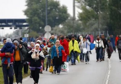 مسلحون يمنعون مغادرة المواطنين السوريين عبر الممرات الإنسانية