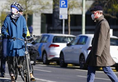 مسؤول ألماني يحذر بلاده من سلالات كورونا الجديدة