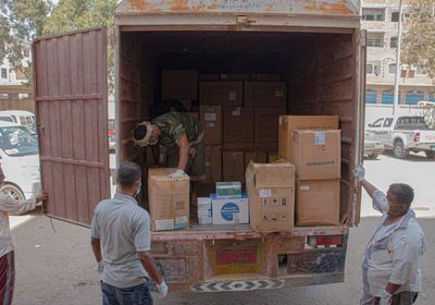 "صندوق السكان" يدعم "الصداقة التعليمي" بمعدات لمكافحة كورونا
