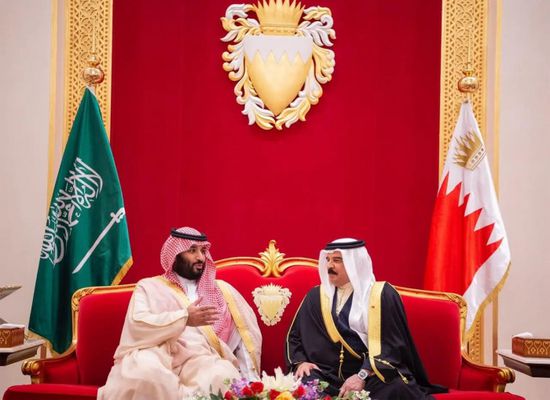  بن سلمان يجري اتصالًا هاتفي بالعاهل البحريني