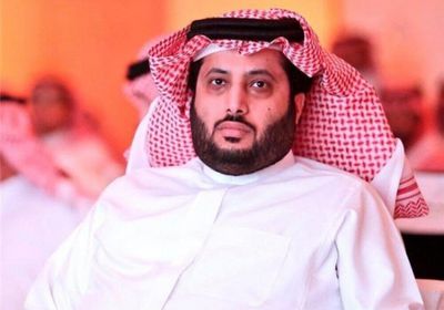  تركي آل الشيخ يتبرع بـ100 ألف جنيه لكل أسرة من ضحايا قطاري سوهاج