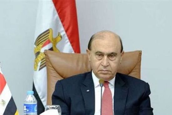 مميش يكشف سبب جنوح السفينة البنمية بقناة السويس