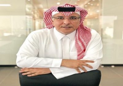 كاتب سعودي: مصر قادرة على مواجهة أي ظروف طارئة.. وواقعة السفينة الدليل