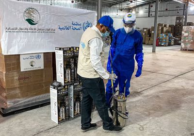 "الصحة العالمية" توزع 1200 بدلة رش لمكافحة الملاريا