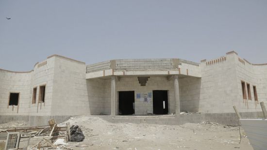 "الإنمائي" يدشن مركز الأمراض المعدية في الحديدة