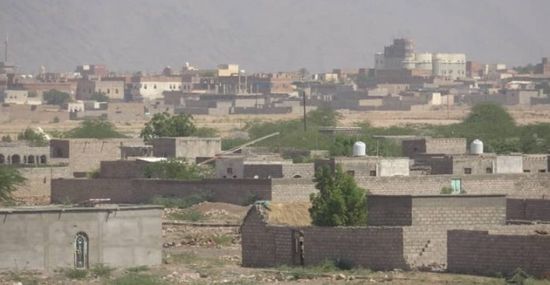 في عدوان مكثف.. مليشيا الحوثي تنكل بأهالي حيس