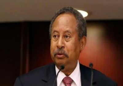 رئيس مجلس الوزراء السوداني يعلن تلقي عدد من الوزراء لقاح كورونا