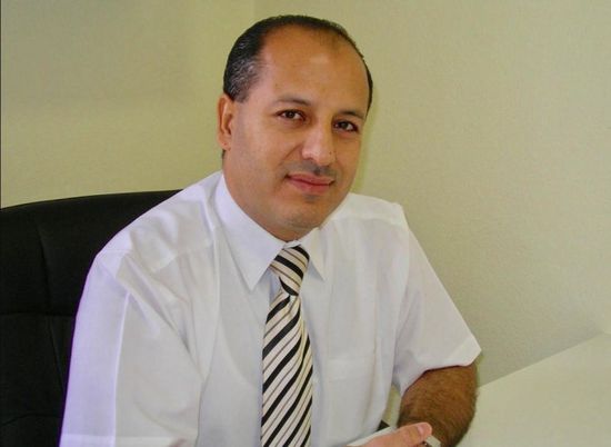 رحيل الطبيب خالد نشوان متأثرًا بكورونا في صنعاء