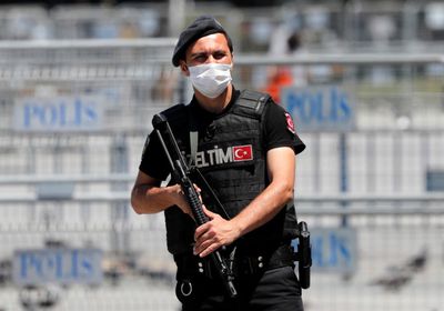 تركيا تعتقل 10 مهاجرين أفغان شرقي البلاد