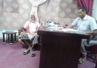 العمودي والعي يناقشان احتياجات "القطن العام" لمكافحة كورونا