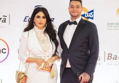 أحمد الفيشاوي رفقة زوجته في أحدث ظهور (صورة)