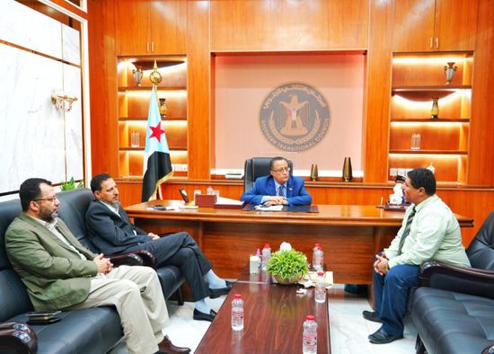 الخُبجي يطلع على خدمات صندوق تأهيل ذوي الإعاقة