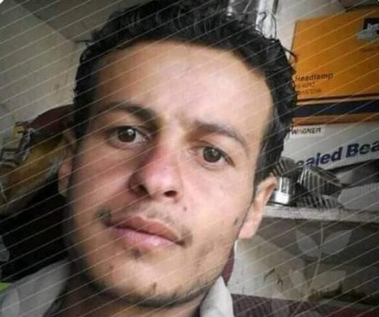 طليق بلا ملاحقة.. مسلح يقتل شابًا ويروع إب