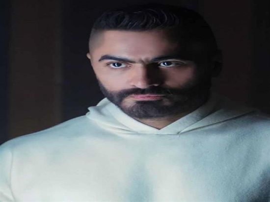 أول تعليق من تامر حسني على وفاة والد زوجته بسمة بوسيل