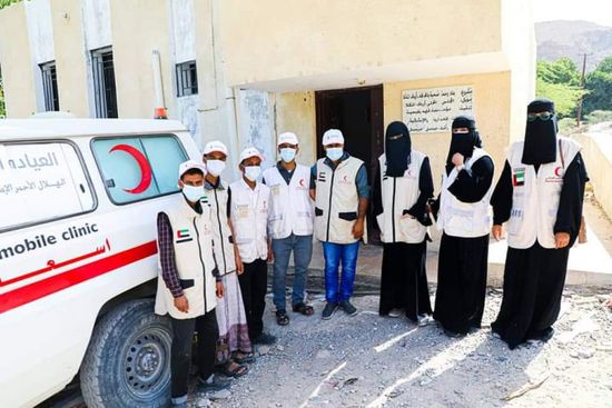 عيادات إماراتية تعالج مرضى 6 مناطق بحضرموت