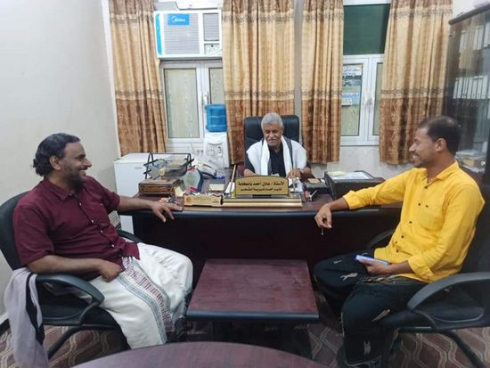 صيانة خط التجميع البحري على ساحل الشحر