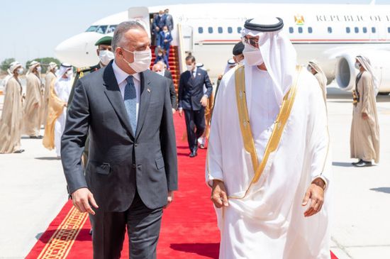 "بين أهله في الإمارات".. محمد بن زايد يُرحب بالكاظمي