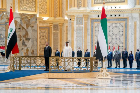 محمد بن زايد يبحث العلاقات الثنائية والتطورات الإقليمية مع الكاظمي