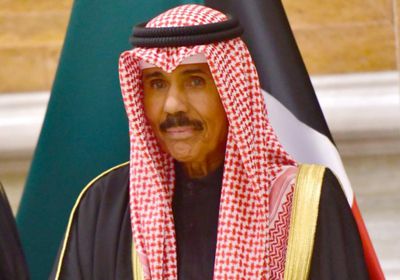  أمير الكويت يجري اتصالا هاتفيا بملك الأردن: ندعم قراراتكم في استقرار المملكة